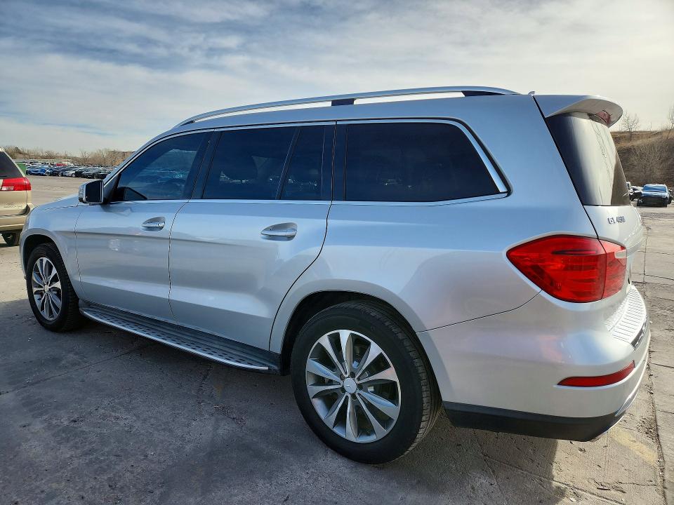 Photo 2 from auction – 2016 MERCEDES-BENZ GL 450 4MA with VIN 4JGDF6EE7GA668210