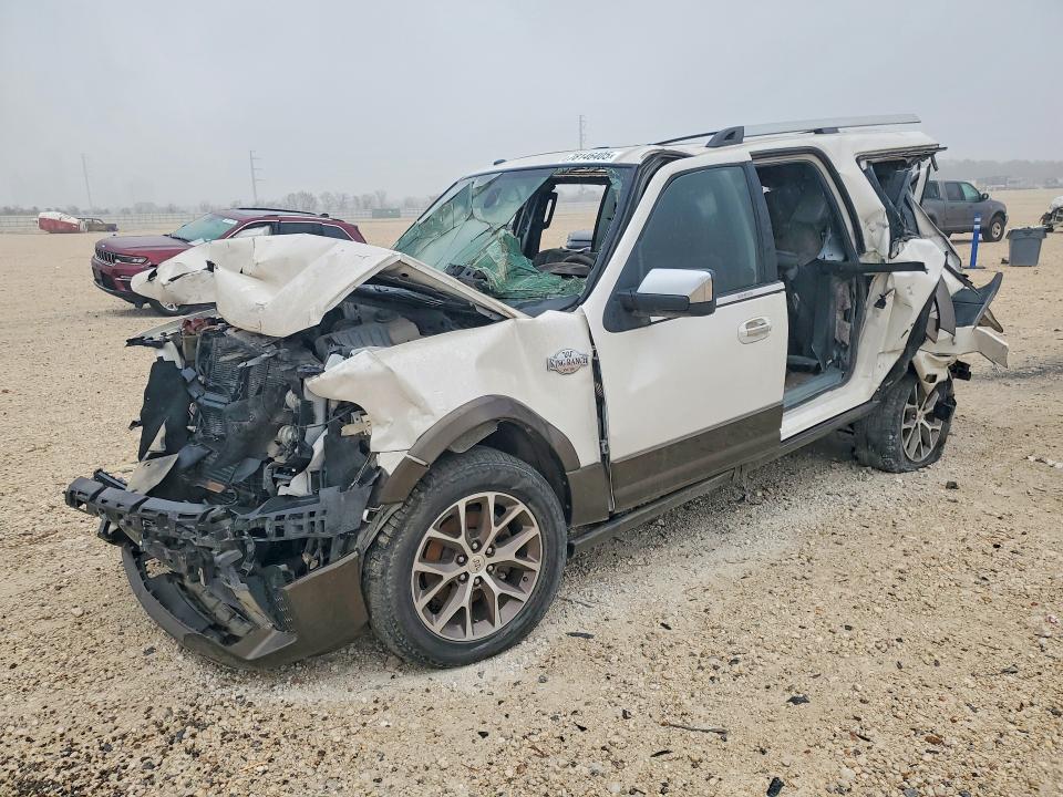 FORD EXPEDITION 2015 with VIN 1FMJK1HT9FEF01950 - Photo from auction