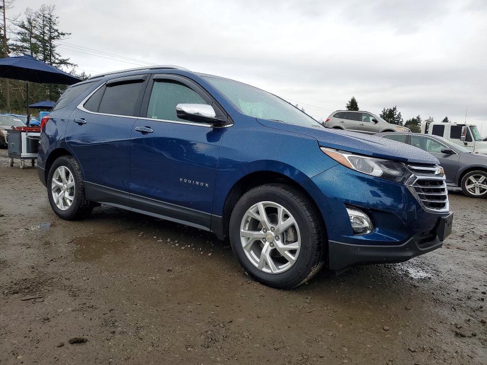 Photo 4 from auction – 2021 CHEVROLET EQUINOX with VIN 2GNAXXEV5M6149702