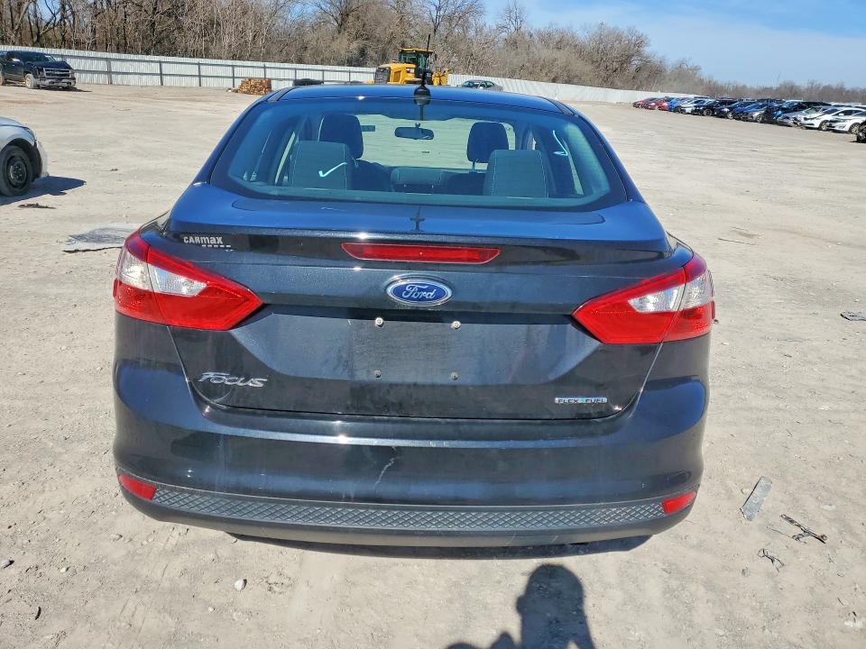 Photo 6 from auction – 2013 FORD FOCUS with VIN 1FADP3E26DL106813