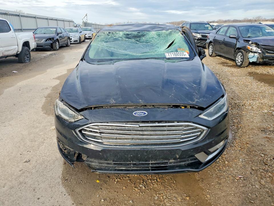 Photo 5 from auction – 2017 FORD FUSION with VIN 3FA6P0K99HR146853
