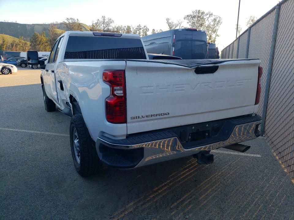 Photo 2 from auction – 2020 CHEVROLET SILVERADO with VIN 1GC5YLE74LF282683