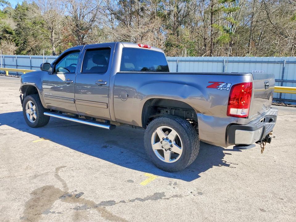 Photo 2 from auction – 2013 GMC SIERRA K25 with VIN 1GT121E87DF132341