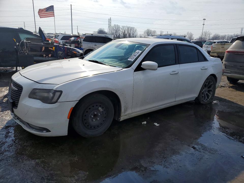 CHRYSLER 300 2018 with VIN 2C3CCABG0JH299902 - Photo from auction