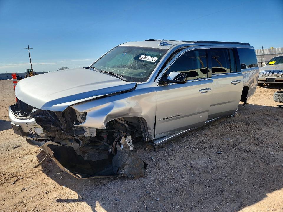 Photo 1 from auction – 2016 CHEVROLET SUBURBAN with VIN 1GNSKHKC1GR352123