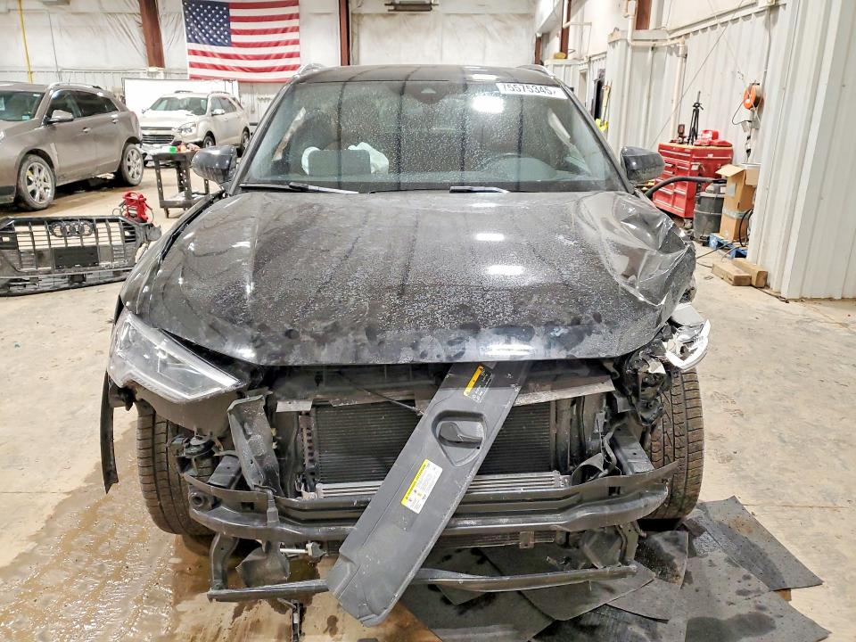 Photo 5 from auction – 2021 AUDI Q3 PREMIUM with VIN WA1EEDF32M1069802