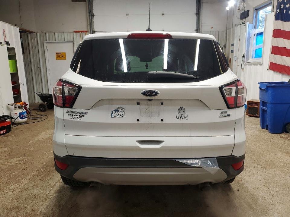 Photo 6 from auction – 2017 FORD ESCAPE with VIN 1FMCU9GD6HUC98701