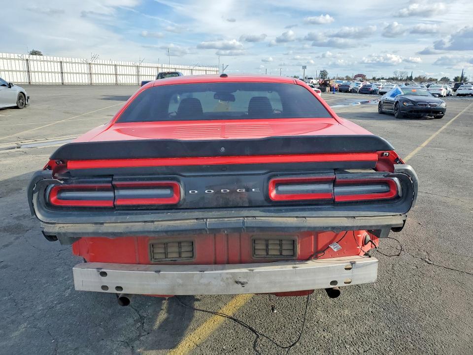 Photo 6 from auction – 2016 DODGE CHALLENGER with VIN 2C3CDZAG4GH184967