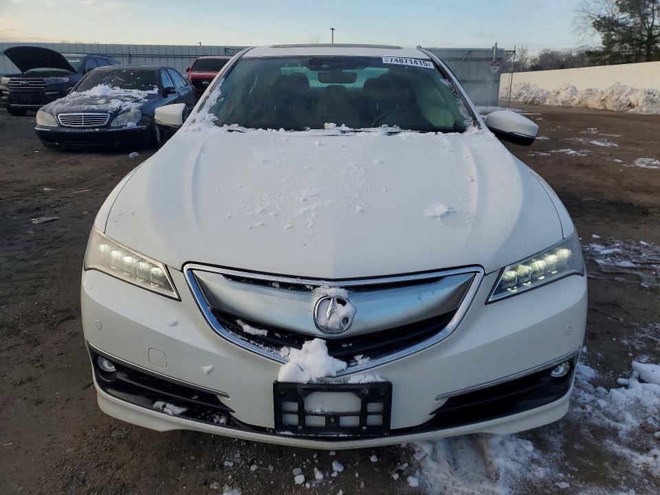 Photo 5 from auction – 2015 ACURA TLX ADVANC with VIN 19UUB2F78FA007519