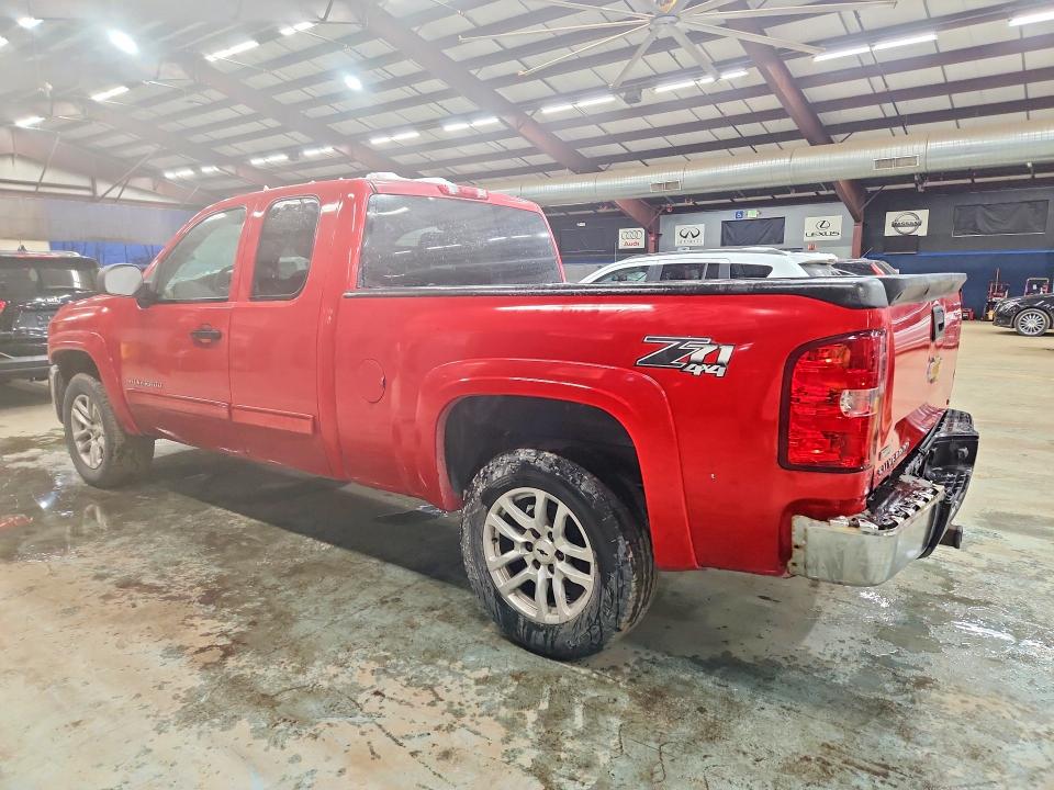 Photo 2 from auction – 2012 CHEVROLET SILVERADO with VIN 1GCRKREA8CZ243739