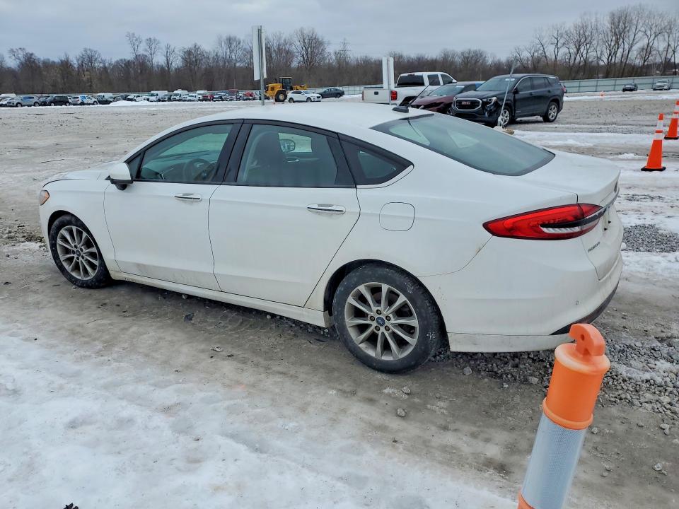Photo 2 from auction – 2017 FORD FUSION SE with VIN 3FA6P0H70HR369725
