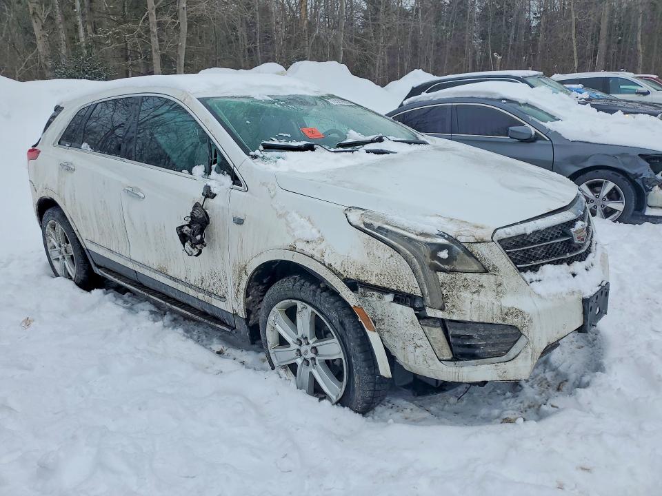 Photo 4 from auction – 2017 CADILLAC XT5 with VIN 1GYKNDRS8HZ301316