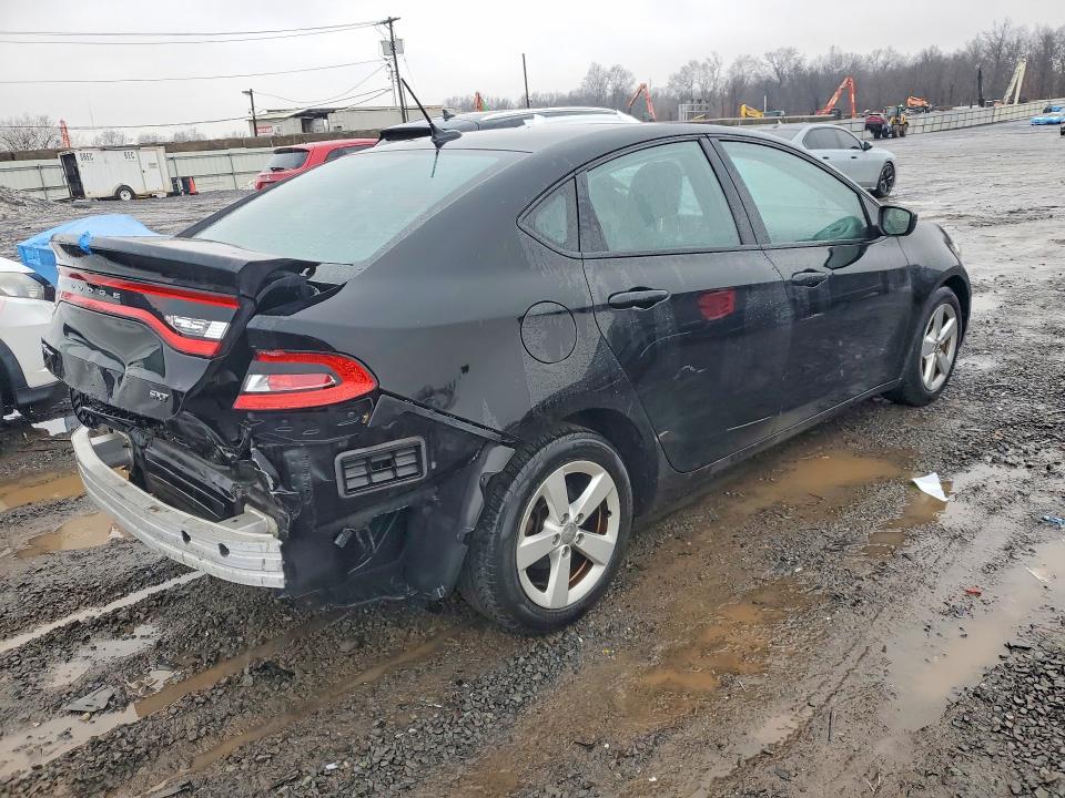 Photo 3 from auction – 2015 DODGE DART with VIN 1C3CDFBB6FD242171