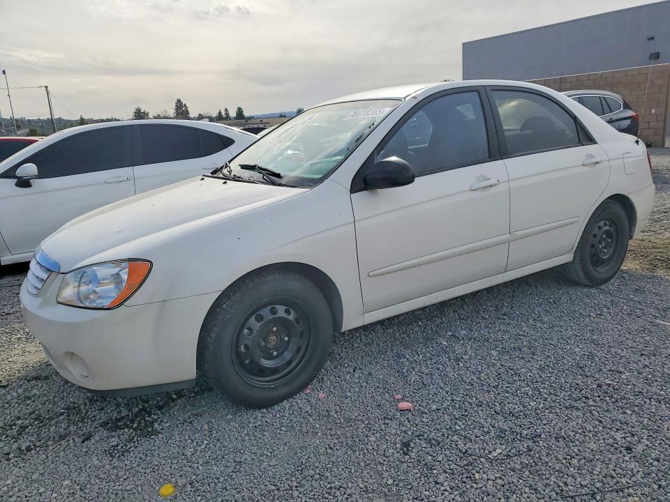 صورة رقم 1 من المزاد - 2006 KIA SPECTRA LX مع VIN KNAFE121165282973