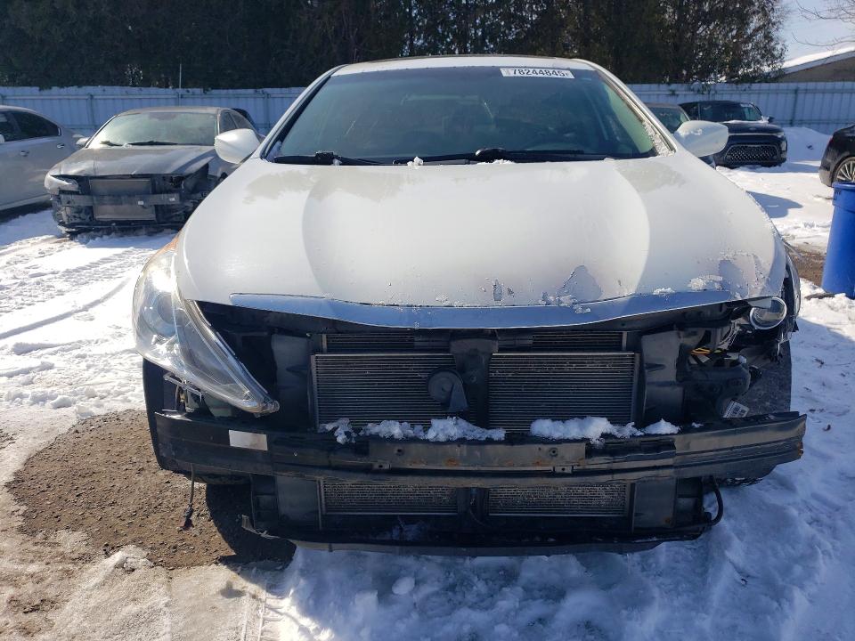 Photo 5 from auction – 2012 HYUNDAI SONATA with VIN 5NPEB4AC5CH353065