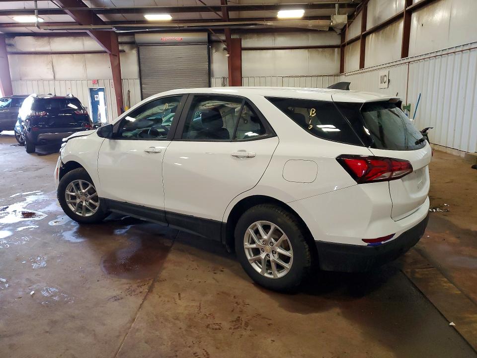 Photo 2 from auction – 2022 CHEVROLET EQUINOX LS with VIN 2GNAXSEVXN6143866