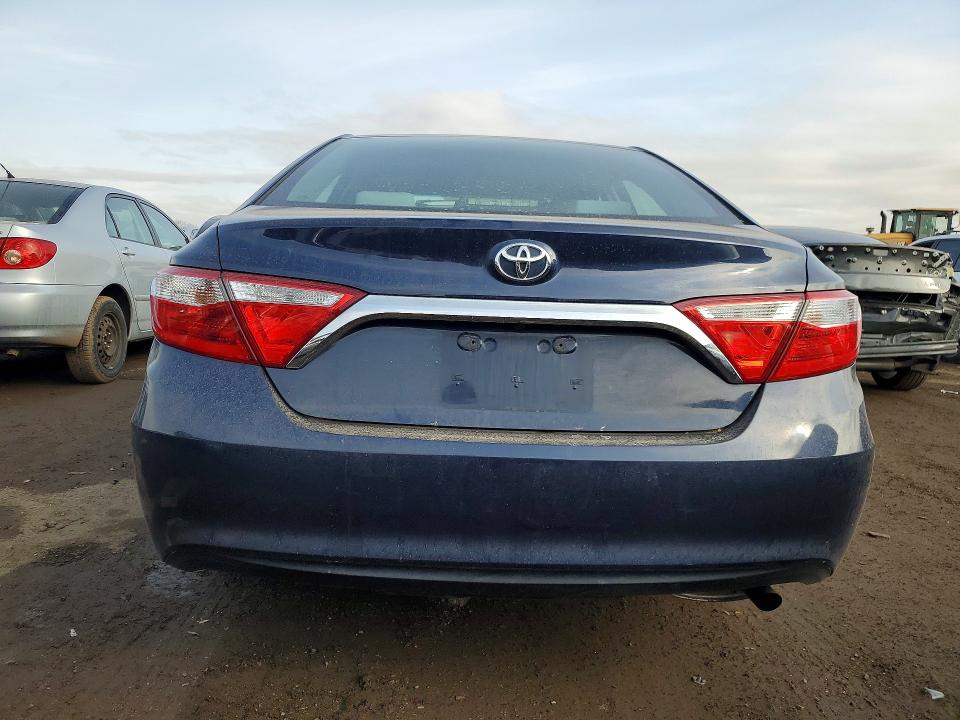Photo 6 from auction – 2015 TOYOTA CAMRY with VIN 4T4BF1FK0FR472014