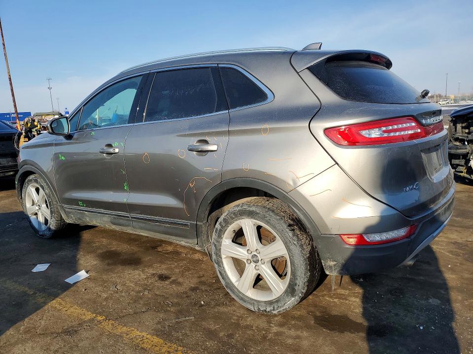 Photo 2 from auction – 2016 LINCOLN MKC PREMIE with VIN 5LMCJ1C94GUJ24164