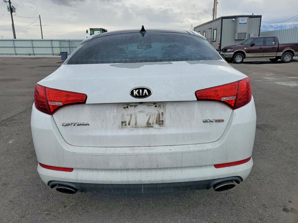 Photo 6 from auction – 2013 KIA OPTIMA with VIN 5XXGN4A73DG103937