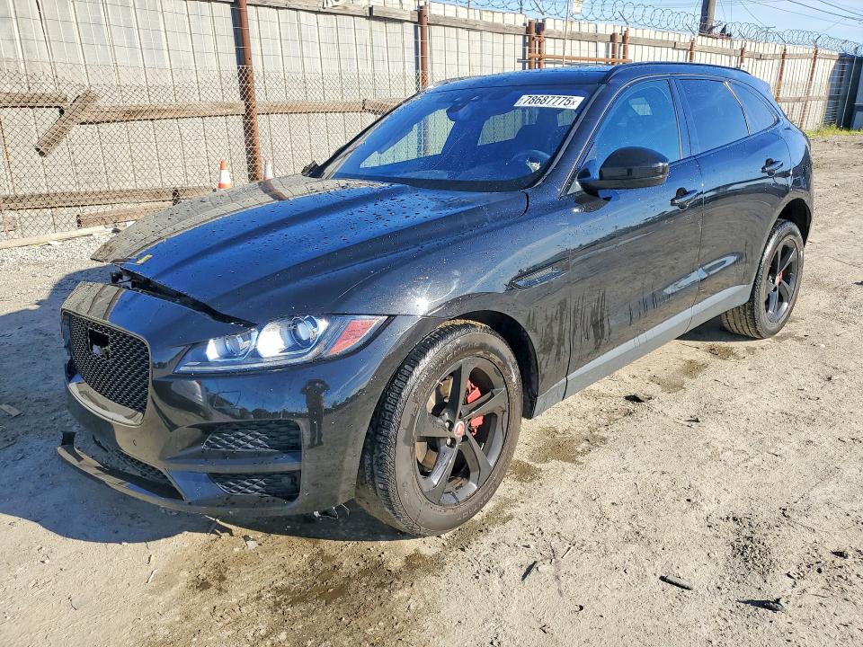 JAGUAR F-PACE 2020 مع رقم تعريف المركبة SADCJ2FX9LA630516 - صورة من المزاد