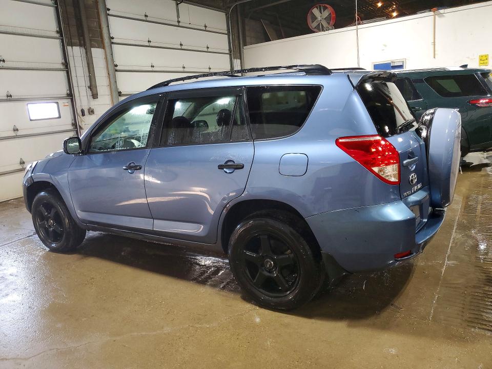 Photo 2 from auction – 2007 TOYOTA RAV4 with VIN JTMBD33V275082140