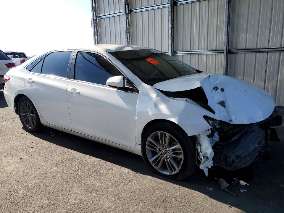 Photo 4 from auction – 2017 TOYOTA CAMRY with VIN 4T1BF1FK1HU794688