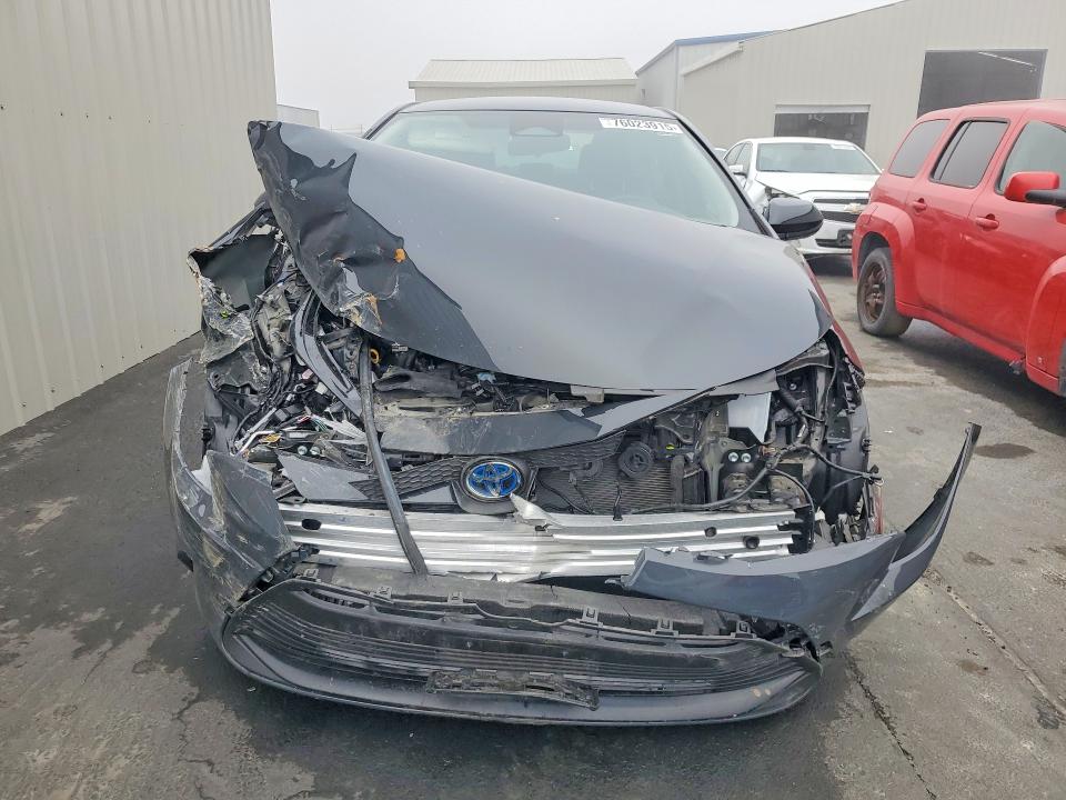 Photo 5 from auction – 2024 TOYOTA COROLLA with VIN JTDBCMFE7R3063781