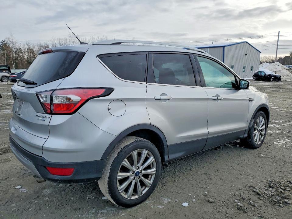 Photo 3 from auction – 2017 FORD ESCAPE TIT with VIN 1FMCU9JD9HUE41598