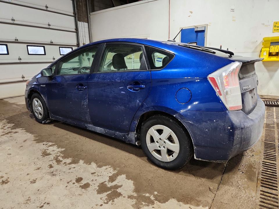 Photo 2 from auction – 2010 TOYOTA PRIUS with VIN JTDKN3DU3A0139680