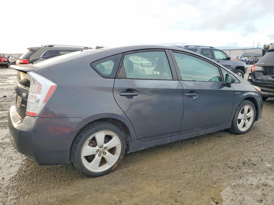 Photo 3 from auction – 2010 TOYOTA PRIUS with VIN JTDKN3DU5A0154665