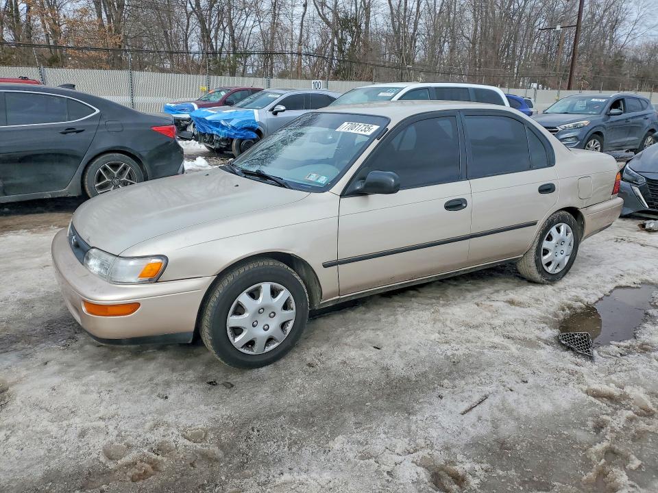 TOYOTA COROLLA LE 1995 z numerem VIN 2T1AE09B4SC111458 - Zdjęcie z aukcji