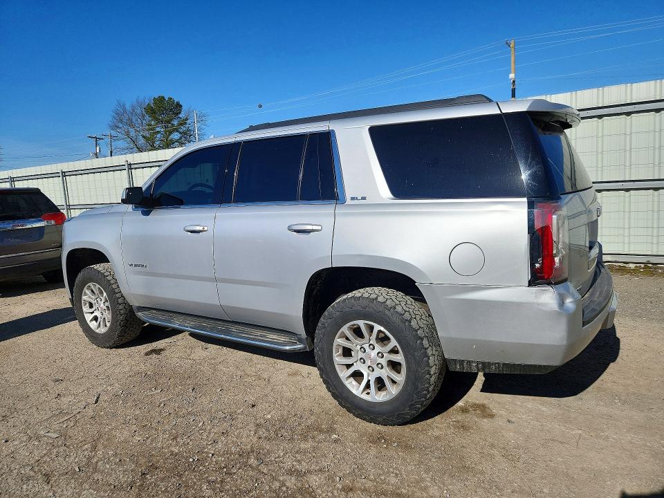 Photo 2 from auction – 2017 GMC YUKON with VIN 1GKS1AKC4HR136808