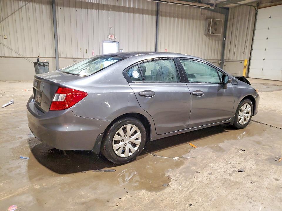 Photo 3 from auction – 2012 HONDA CIVIC with VIN 19XFB2F54CE388588