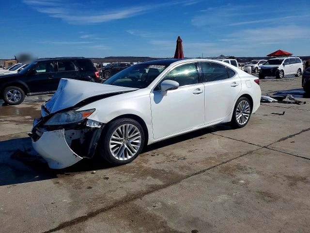 LEXUS ES 2013 with VIN JTHBK1GG0D2001413 - Photo from auction