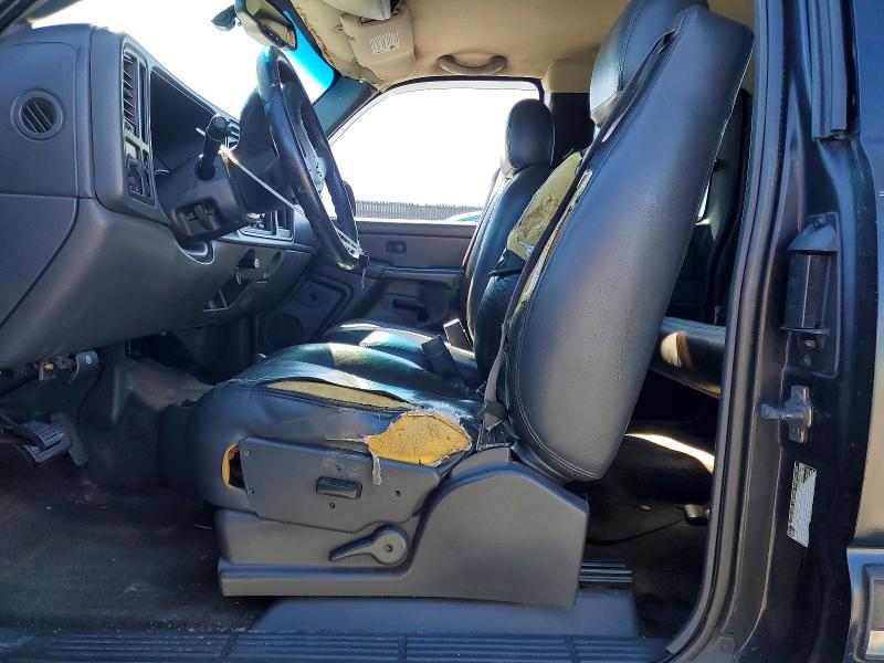 Photo 7 from auction – 2005 CHEVROLET SILVERADO with VIN 1GCEK19Z55Z220762