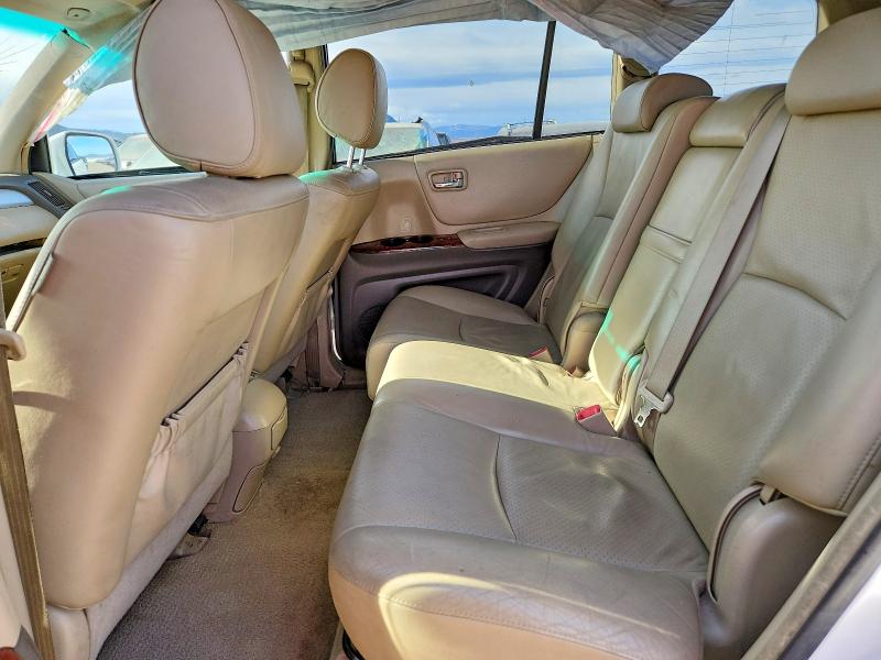 Photo 11 from auction – 2004 TOYOTA HIGHLANDER with VIN JTEEP21A840062011