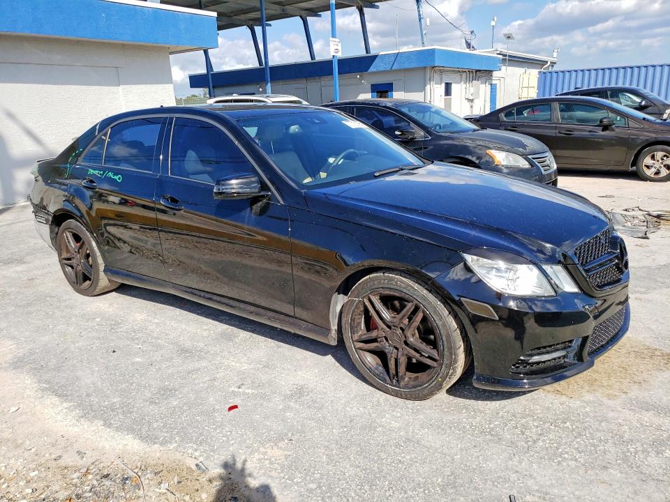 Photo 4 from auction – 2013 MERCEDES-BENZ E with VIN WDDHF5KB5DA731851