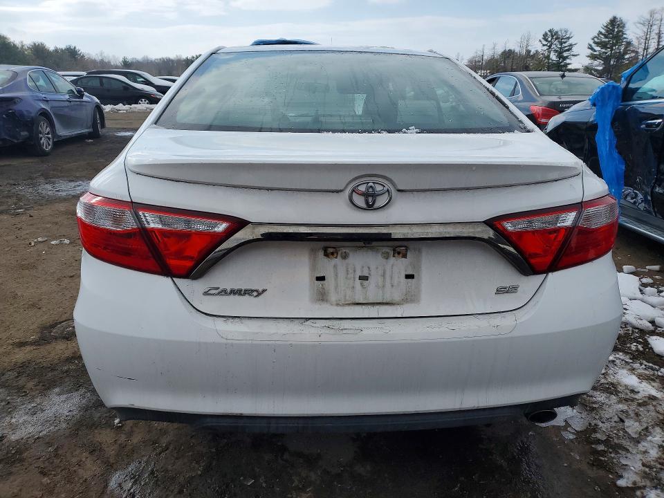 Photo 6 from auction – 2015 TOYOTA CAMRY LE with VIN 4T1BF1FKXFU051752