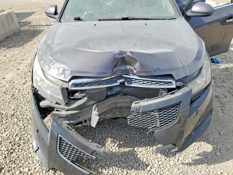 Photo 11 from auction – 2011 CHEVROLET CRUZE with VIN 1G1PH5S90B7143646