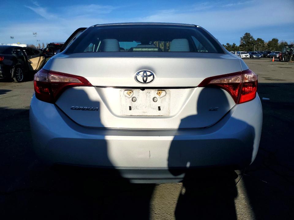Photo 6 from auction – 2017 TOYOTA COROLLA with VIN 2T1BURHE9HC957701