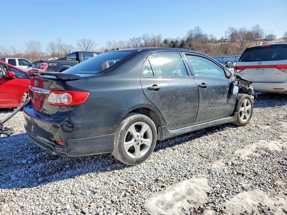 Photo 3 from auction – 2011 TOYOTA COROLLA BA with VIN 2T1BU4EE5BC555348