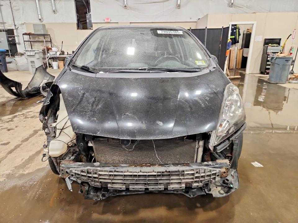 Photo 5 from auction – 2013 HONDA FIT with VIN JHMGE8H51DC042825