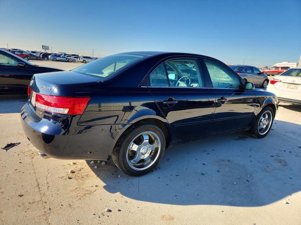Photo 3 from auction – 2007 HYUNDAI SONATA with VIN 5NPEU46F87H175834