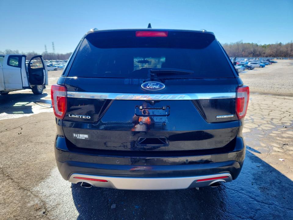 Photo 6 from auction – 2016 FORD EXPLORER L with VIN 1FM5K7F84GGD21722
