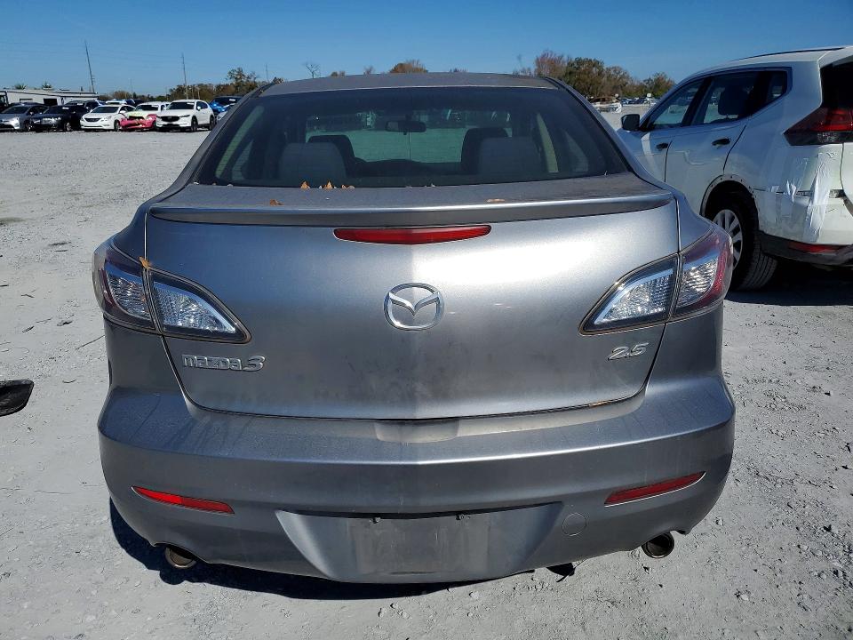 Photo 6 from auction – 2011 MAZDA 3 with VIN JM1BL1U55B1435816