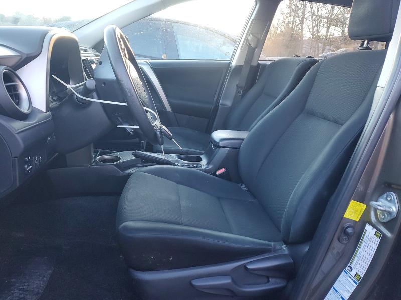Foto 7 de la subasta – 2014 TOYOTA RAV4 LE con VIN 2T3BFREV3EW162952