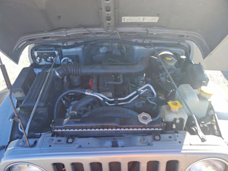 Photo 11 from auction – 2000 JEEP WRANGLER / with VIN 1J4FA49S3YP741887
