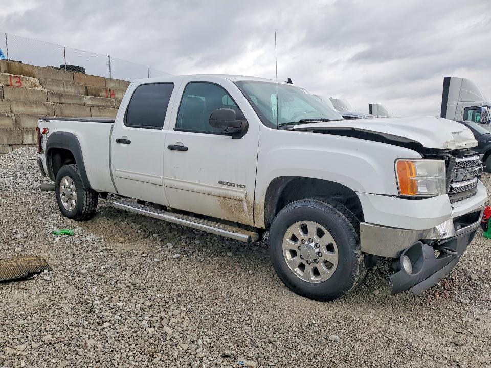 Photo 4 from auction – 2014 GMC SIERRA with VIN 1GT120C88EF154170