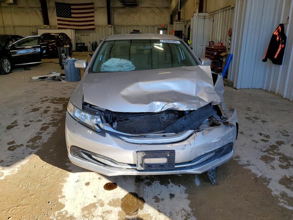 Photo 5 from auction – 2014 HONDA CIVIC LX with VIN 19XFB2F57EE003043