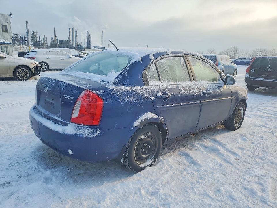 Photo 3 from auction – 2011 HYUNDAI ACCENT GLS with VIN KMHCN4BC2BU596085